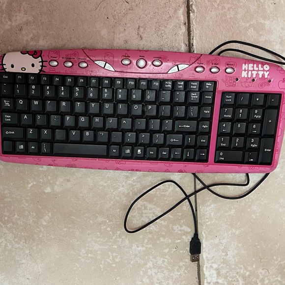 Hello Kitty Pink Wired Keyboard y2k vintage vtg